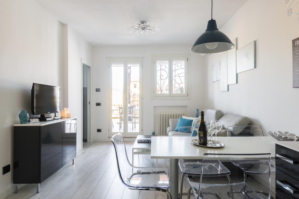 Apartament Attico Del Duomo Modena Zewnętrze zdjęcie