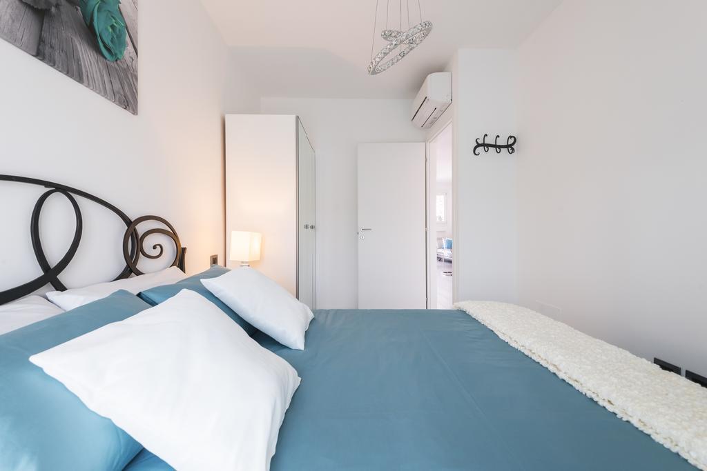 Apartament Attico Del Duomo Modena Zewnętrze zdjęcie