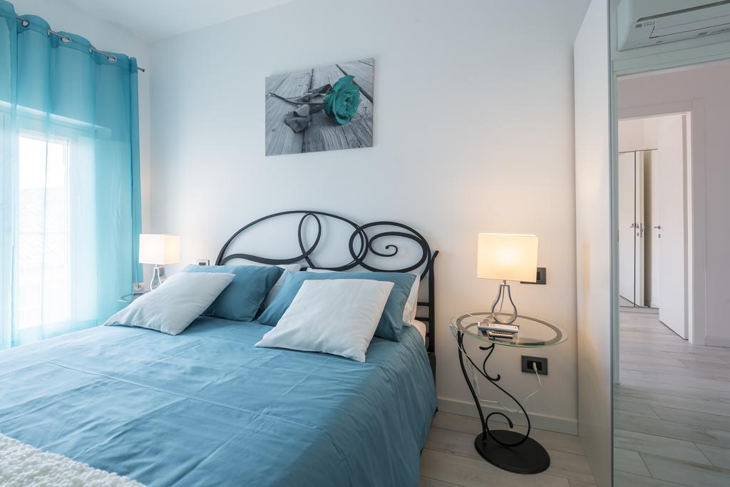 Apartament Attico Del Duomo Modena Zewnętrze zdjęcie