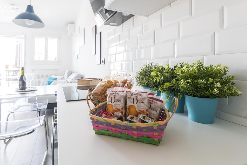 Apartament Attico Del Duomo Modena Zewnętrze zdjęcie
